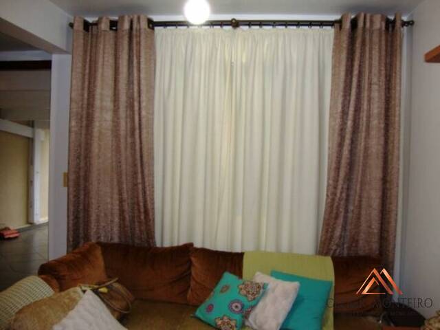 Casa para Venda em Curitiba - 4