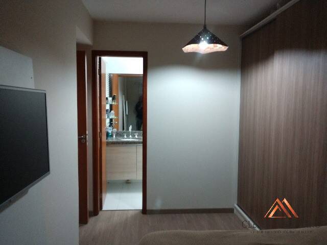 Apartamento para Venda em Curitiba - 5