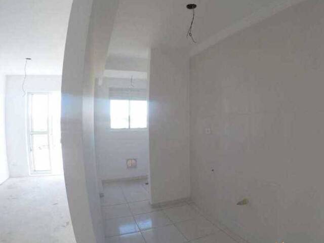 Apartamento para Venda em Curitiba - 4