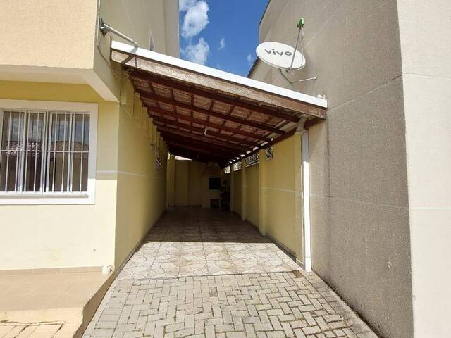 Sobrado para Venda em Curitiba - 4