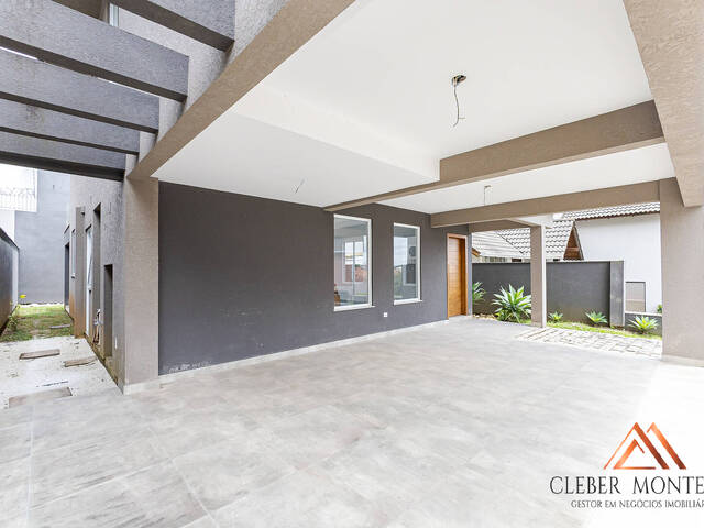 #816 - Sobrado para Venda em Curitiba - PR - 2