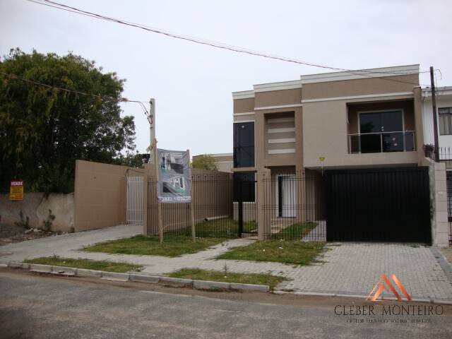 Sobrado para Venda em Curitiba - 4
