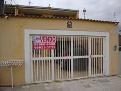 Sobrado para Venda em Curitiba - 1
