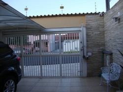Sobrado para Venda em Curitiba - 3