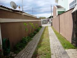 Sobrado para Venda em Curitiba - 2