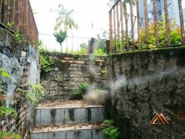 Terreno para Venda em Curitiba - 5